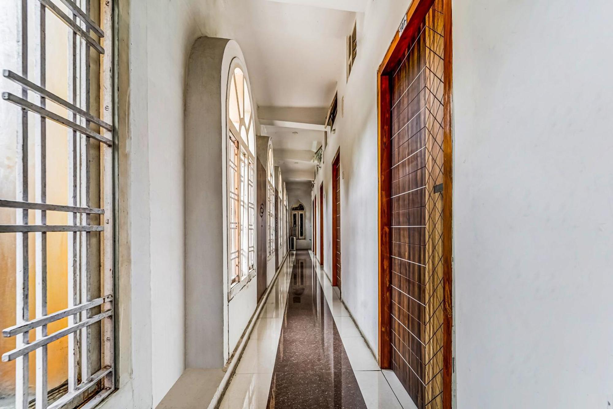 Hotel O Solar Inn Tirupati Exteriör bild